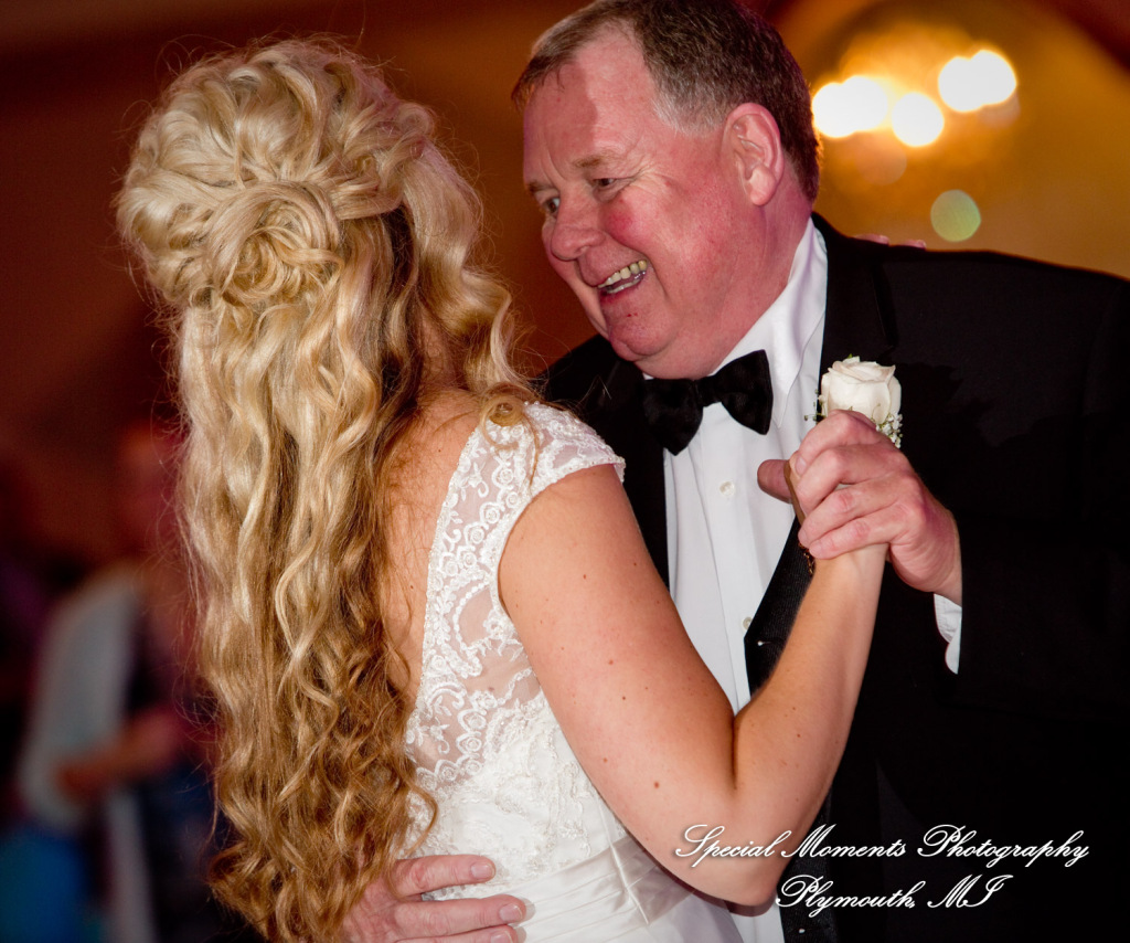 Kristin & Matthew at St. Mary Cultural Center Livonia MI wedding photograph