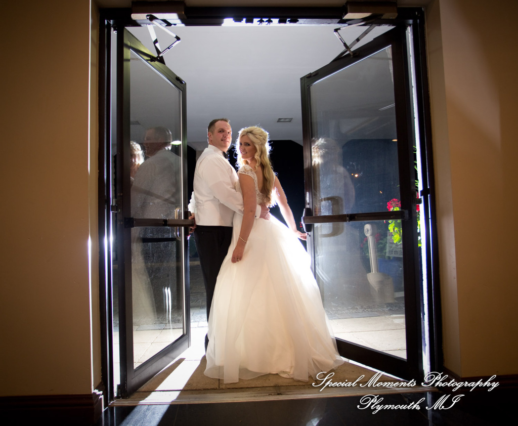 Kristin & Matthew at St. Mary Cultural Center Livonia MI wedding photograph
