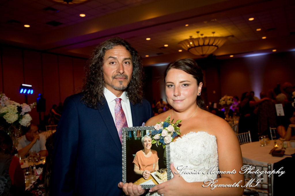 Ariana & Jeffrey DoubleTree Hilton Hotel Bay City MI wedding photography