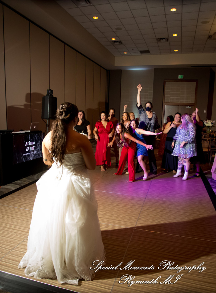 Ariana & Jeffrey DoubleTree Hilton Hotel Bay City MI wedding photography