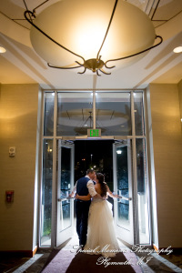 Ariana & Jeffrey DoubleTree Hilton Hotel Bay City MI wedding photography