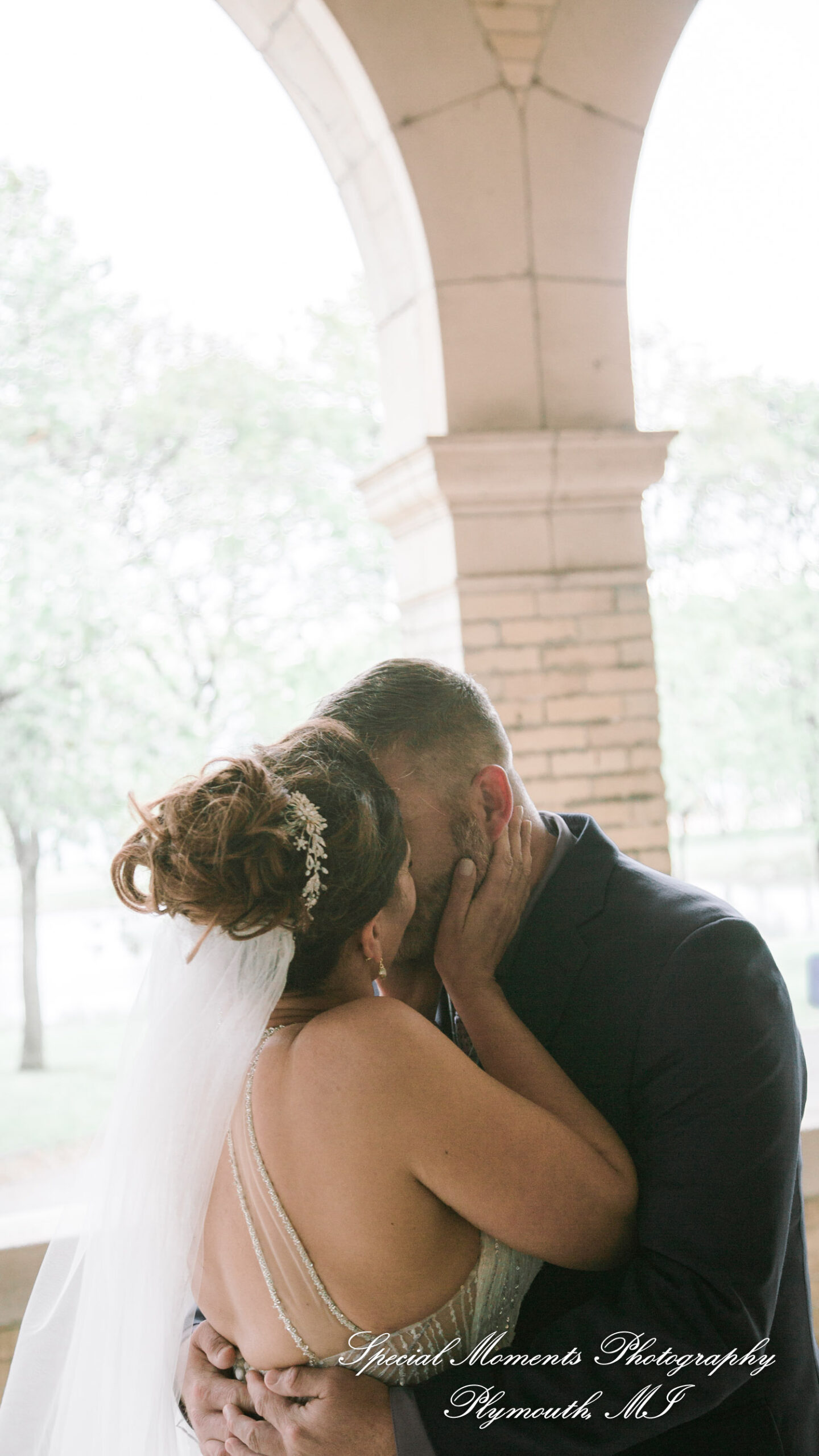 Jennette & Colby at Belle Isle Casino Detroit MI wedding photograph