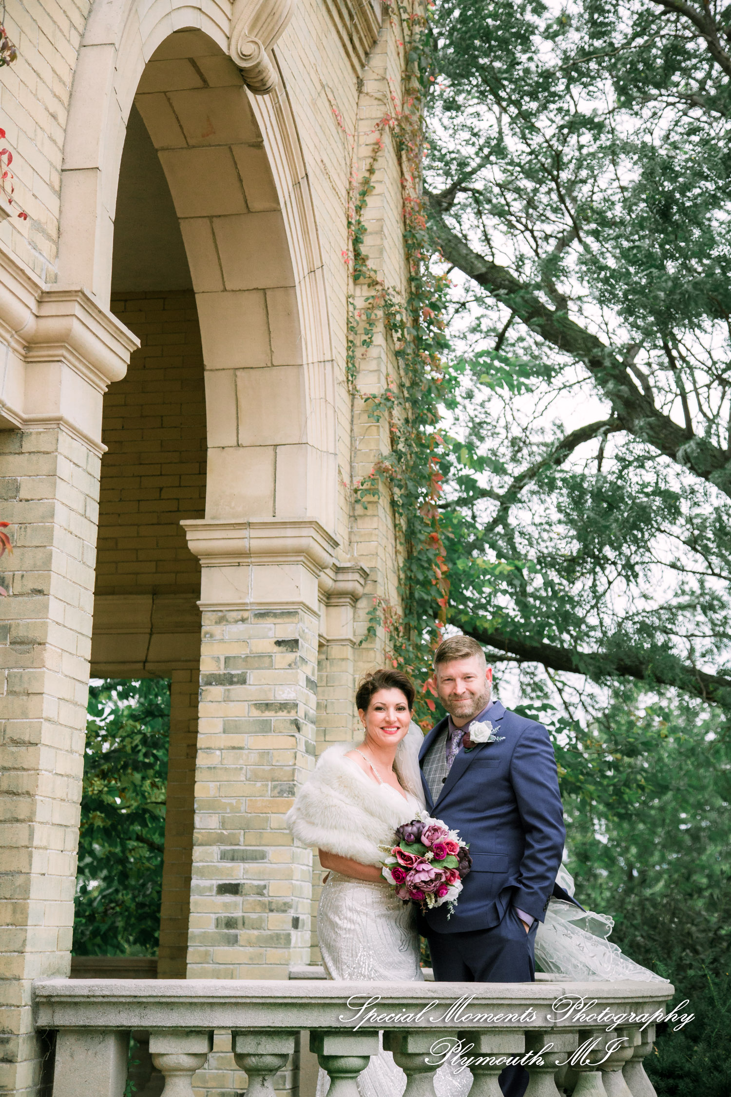 Jennette & Colby at Belle Isle Casino Detroit MI wedding photograph