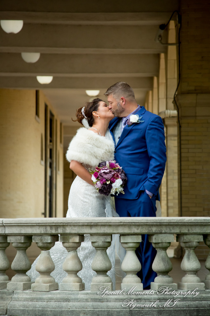 Jennette & Colby at Belle Isle Casino Detroit MI wedding photograph