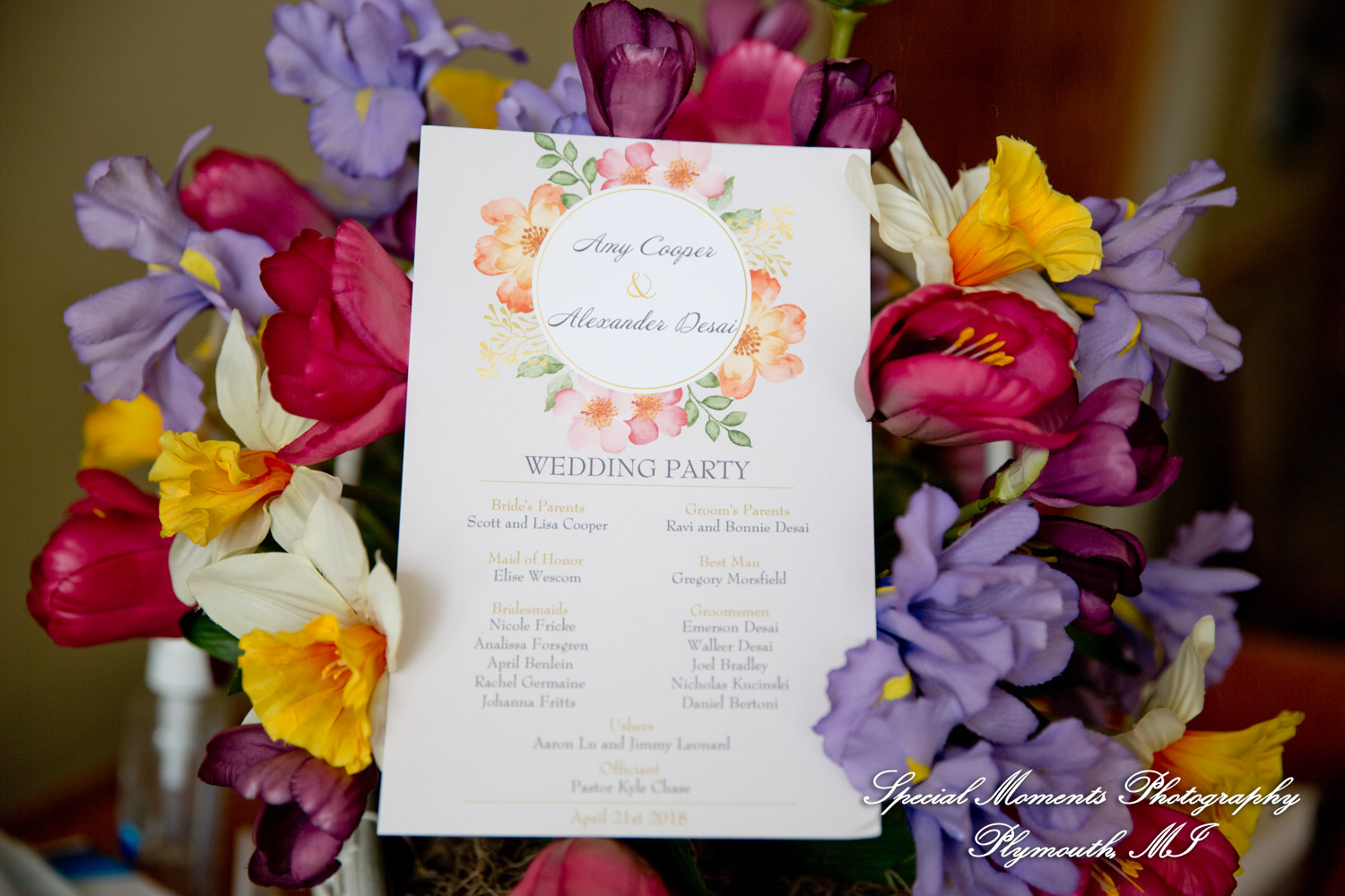 Amy & Alexander at Crosspointe Christian Church Grosse Pointe Woods MI wedding photograph