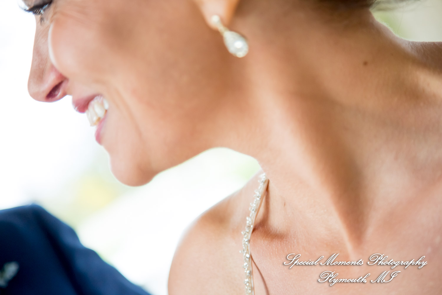 Jennette & Colby at Belle Isle Casino Detroit MI wedding photograph