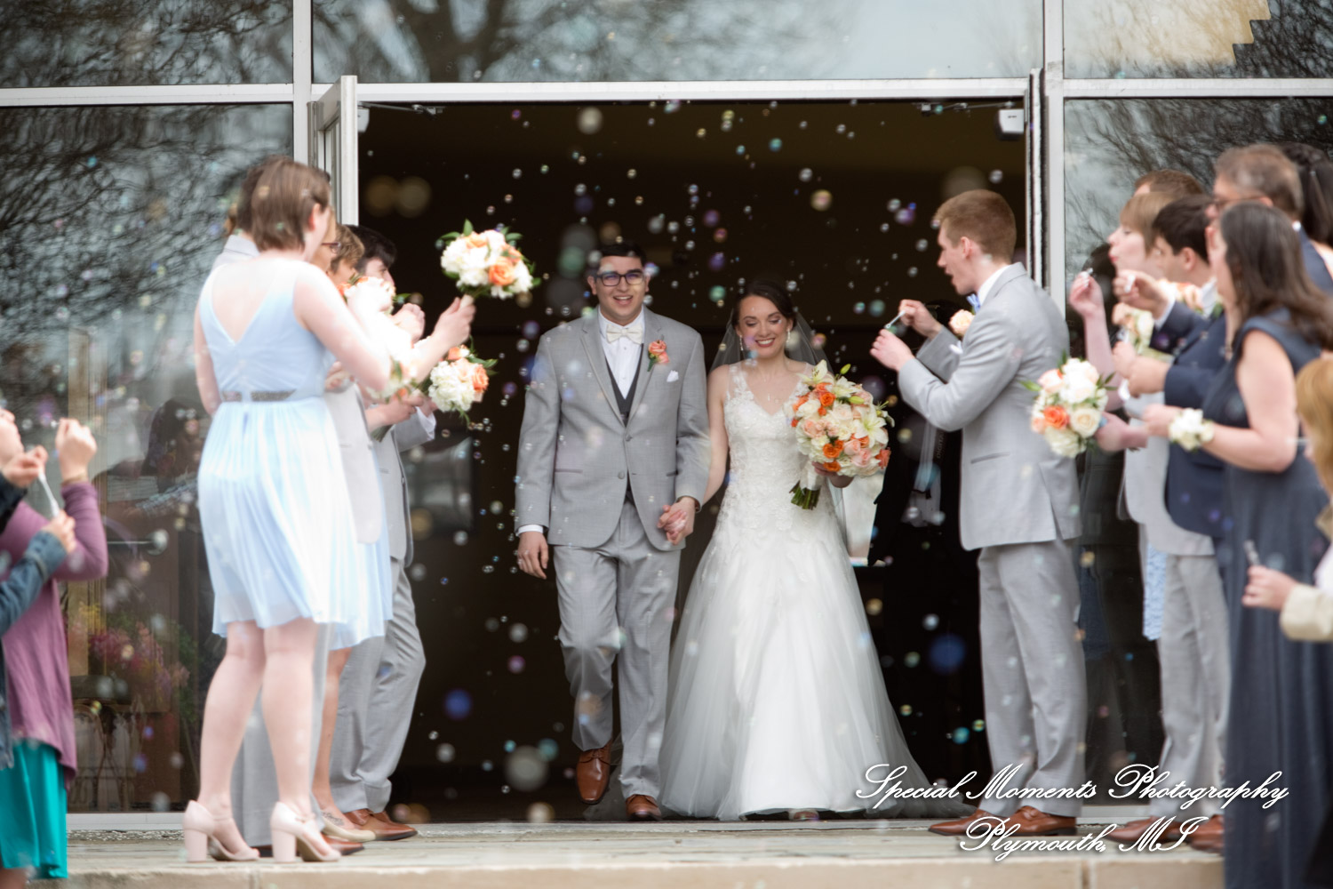 Amy & Alexander at Crosspointe Christian Church Grosse Pointe Woods MI wedding photograph