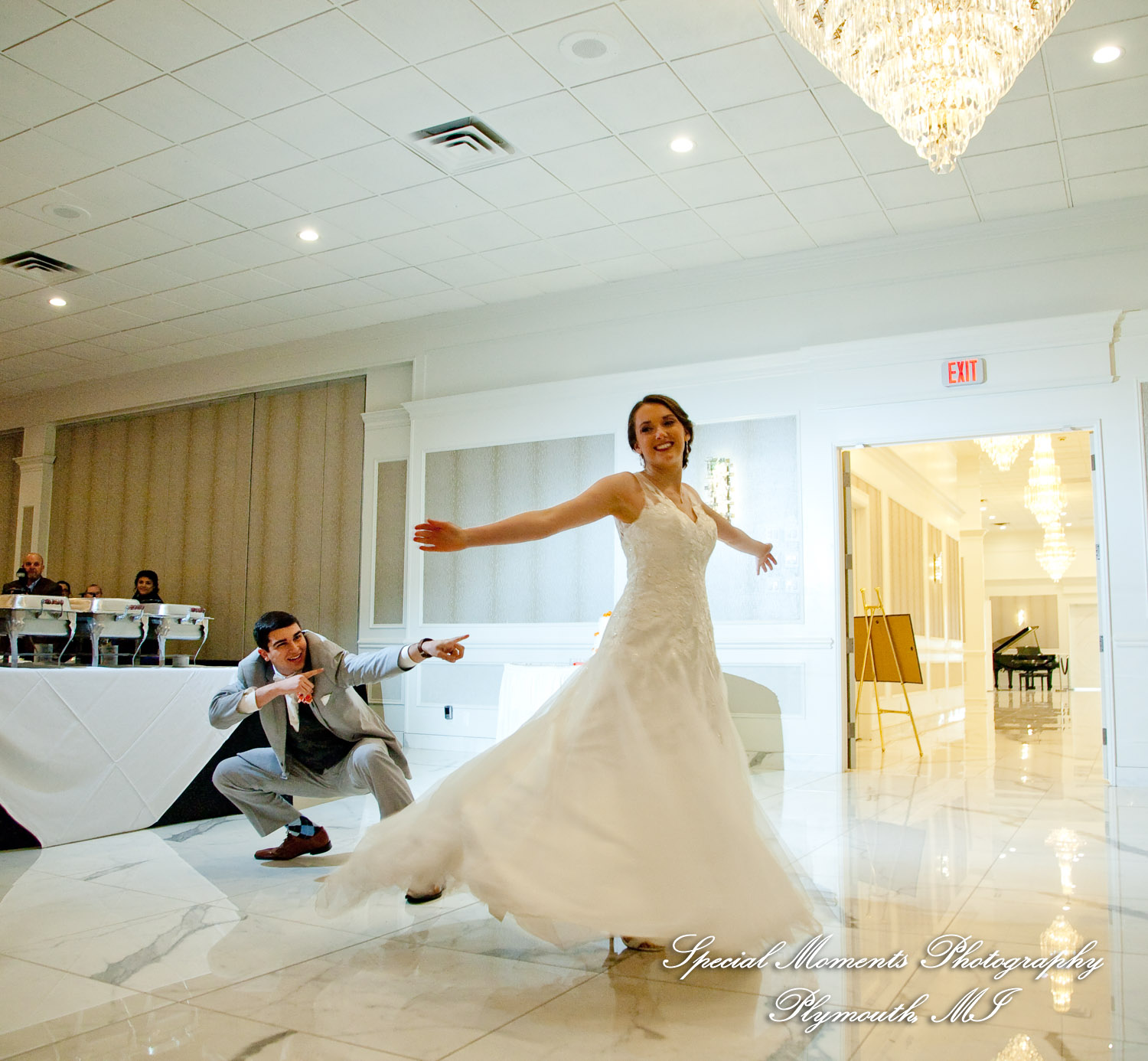 Amy & Alexander at Barrister Garden St. Clair Shores MI wedding photograph