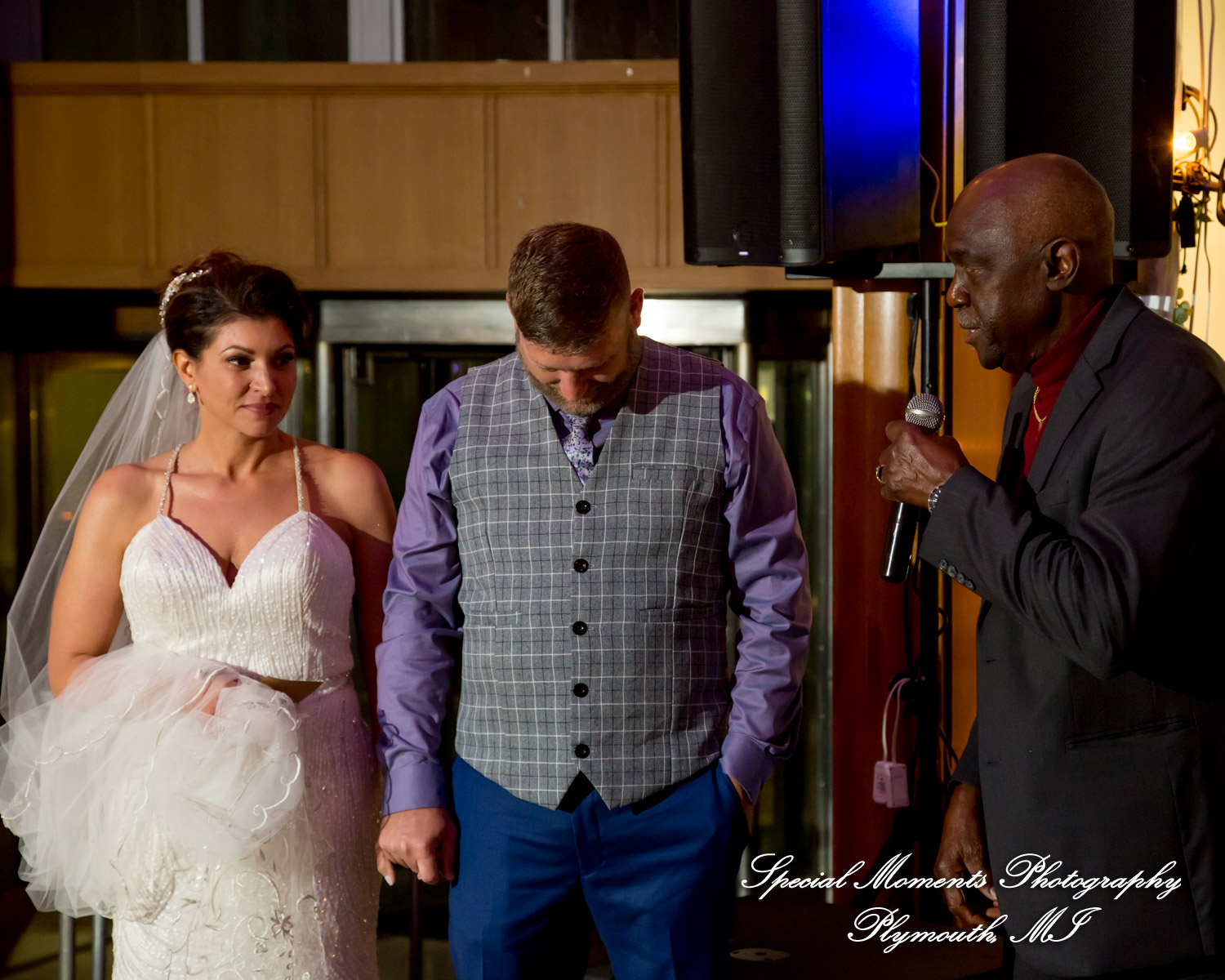 Jennette & Colby at Detroit Historical Museum Detroit MI wedding photograph