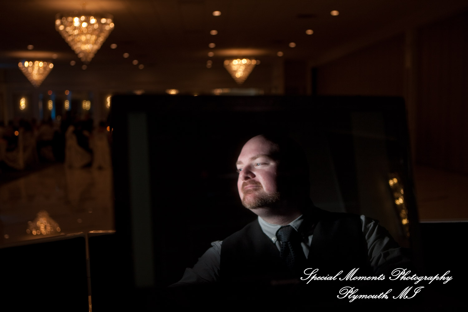 Amy & Alexander at Barrister Garden St. Clair Shores MI wedding photograph