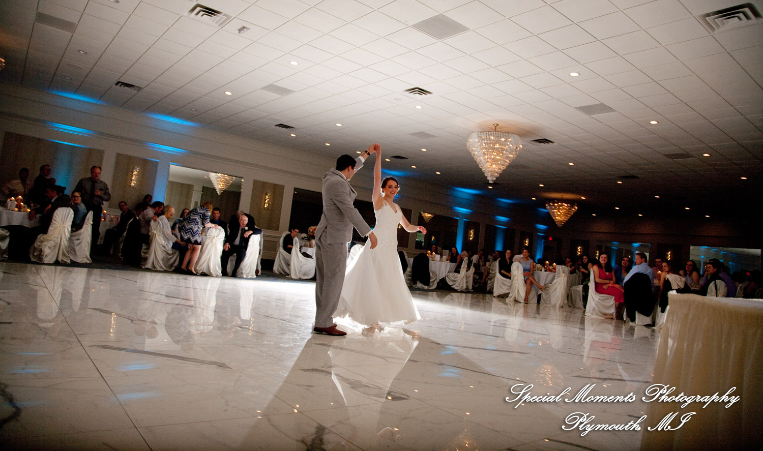 Amy & Alexander at Barrister Garden St. Clair Shores MI wedding photograph