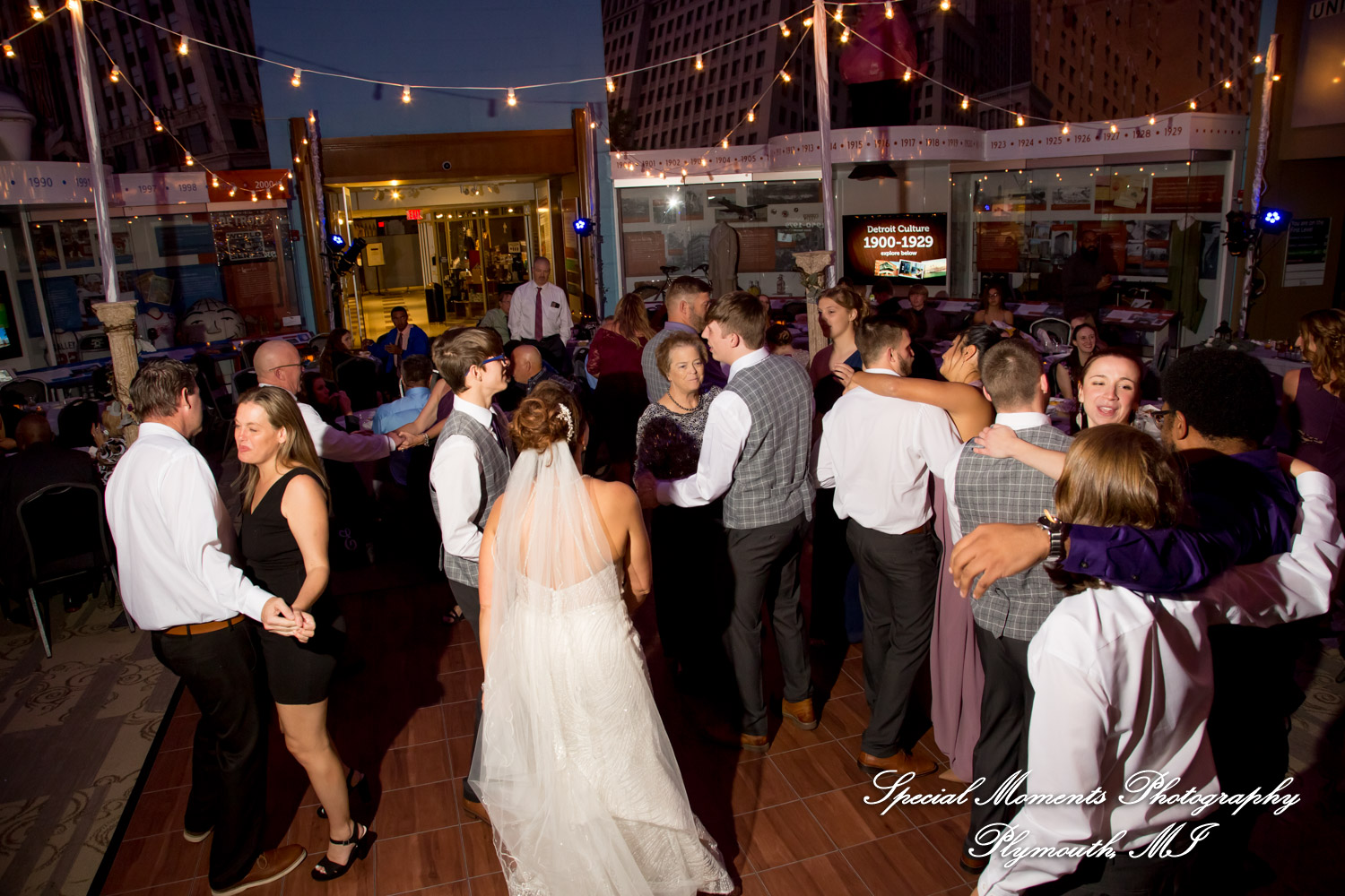 Jennette & Colby at Detroit Historical Museum Detroit MI wedding photograph