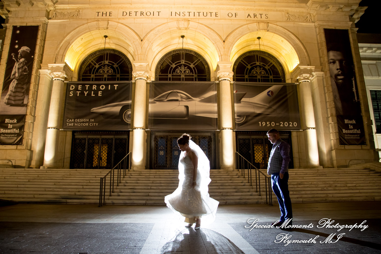 Jennette & Colby at Detroit Historical Museum Detroit MI wedding photograph