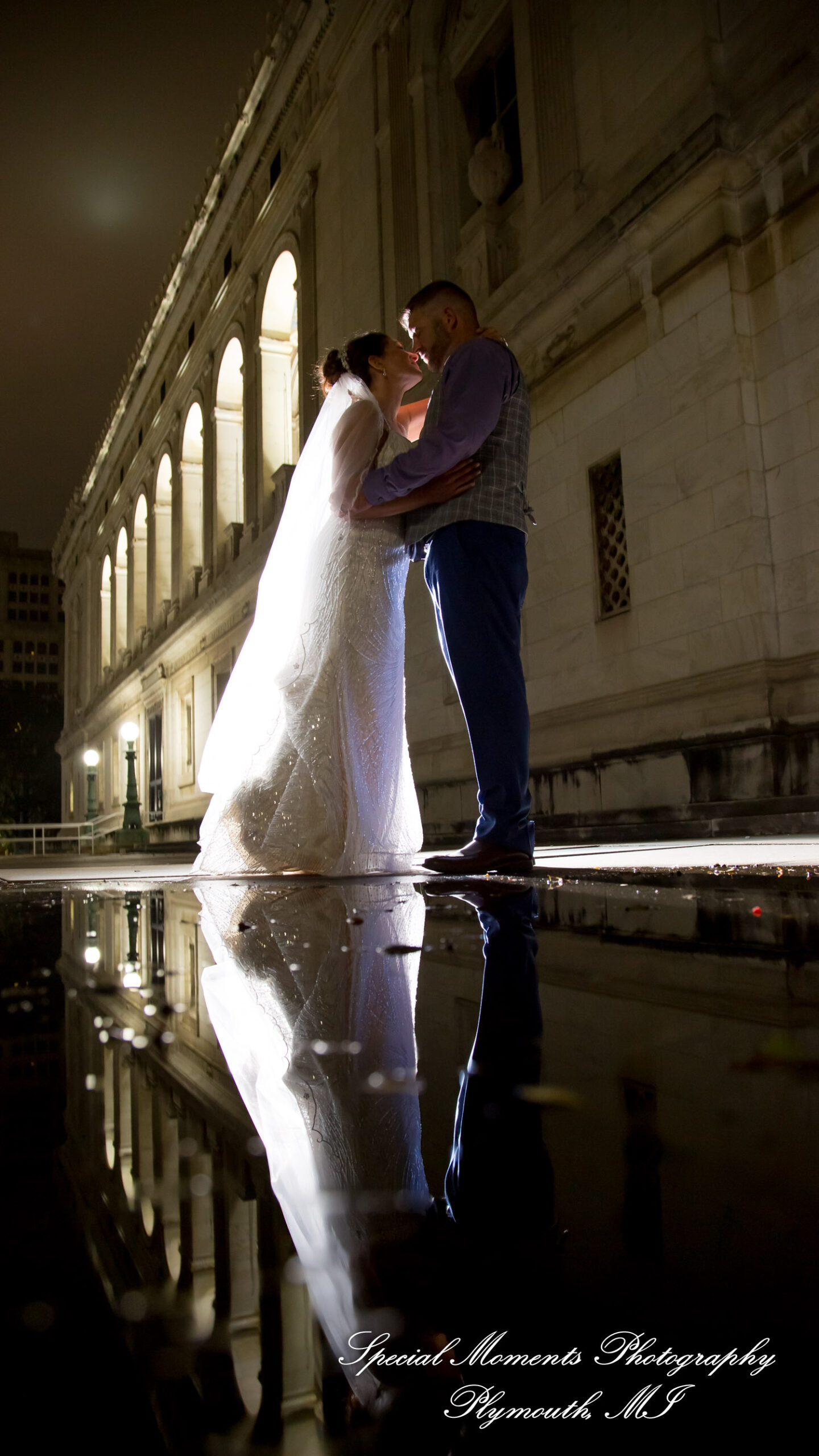 Jennette & Colby at Detroit Historical Museum Detroit MI wedding photograph