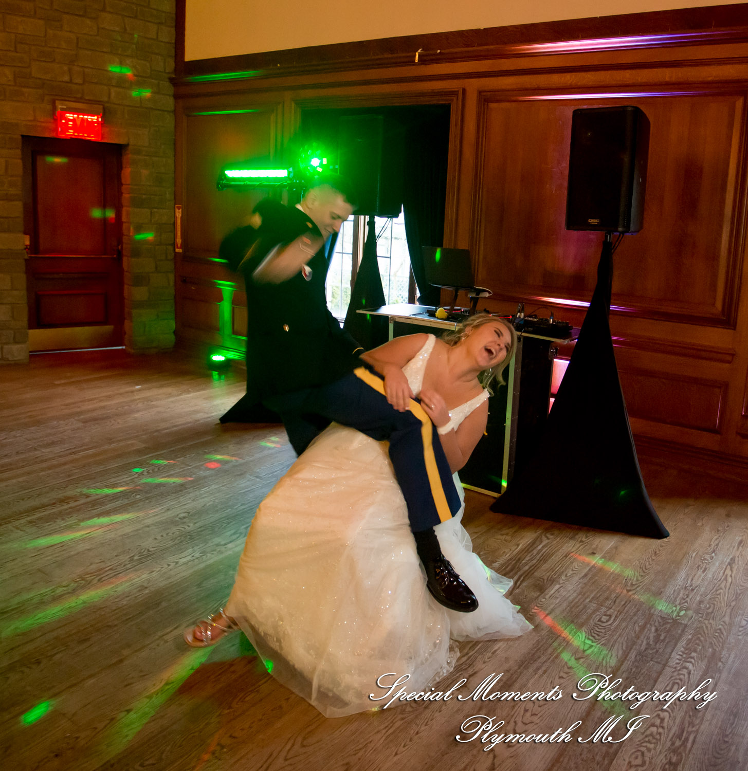 Kylie & Joshua Canterbury Castle Lake Orion MI wedding photography