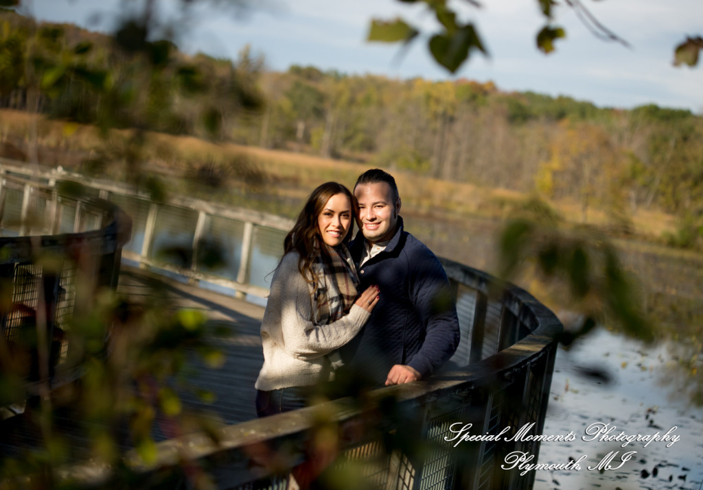 Eric & Melissa at Kensington Metropark Milford MI engagement photography