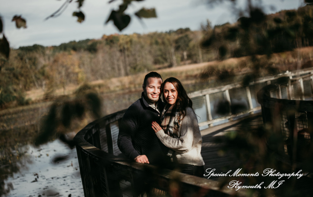 Eric & Melissa at Kensington Metropark Milford MI engagement photography