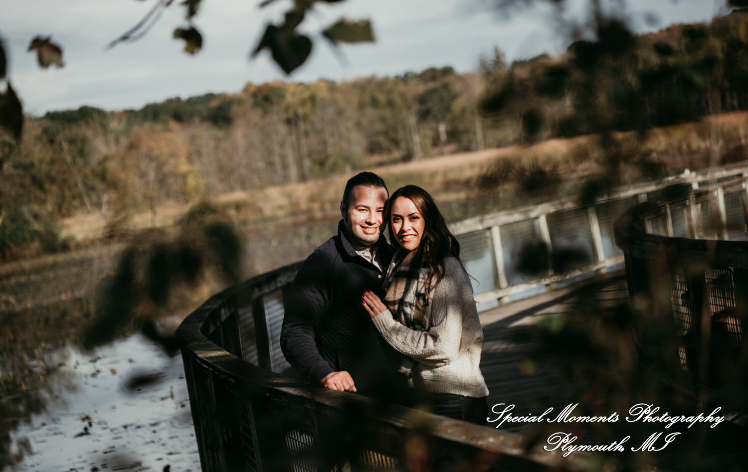 Eric & Melissa at Kensington Metropark Milford MI engagement photography