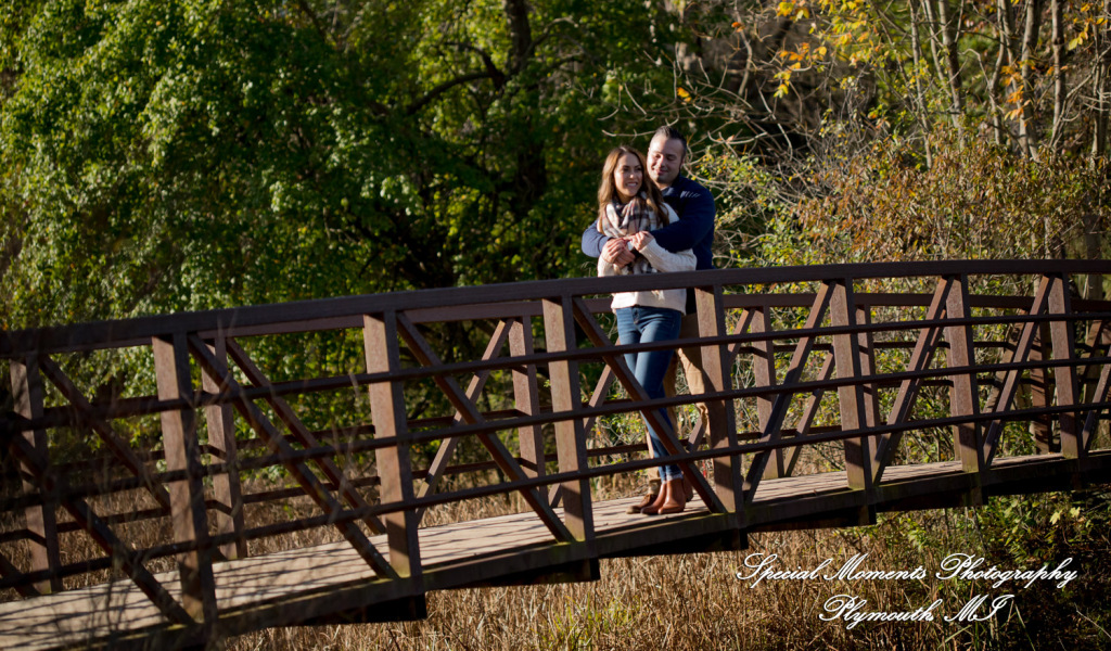 Eric & Melissa at Kensington Metropark Milford MI engagement photography