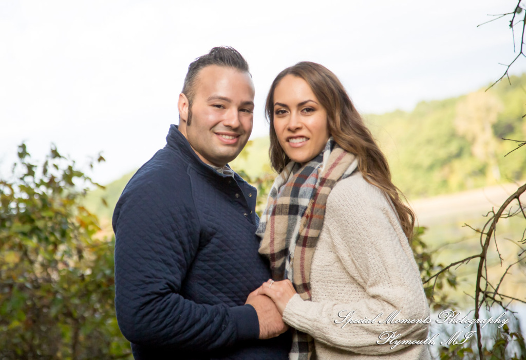 Eric & Melissa at Kensington Metropark Milford MI engagement photography