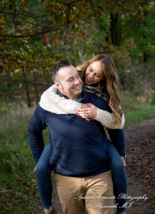 Eric & Melissa at Kensington Metropark Milford MI engagement photography