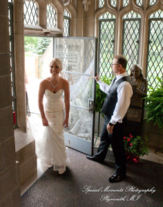 Kelly & Ryan at Blessed Sacrament Cathedral Detroit MI wedding photograph