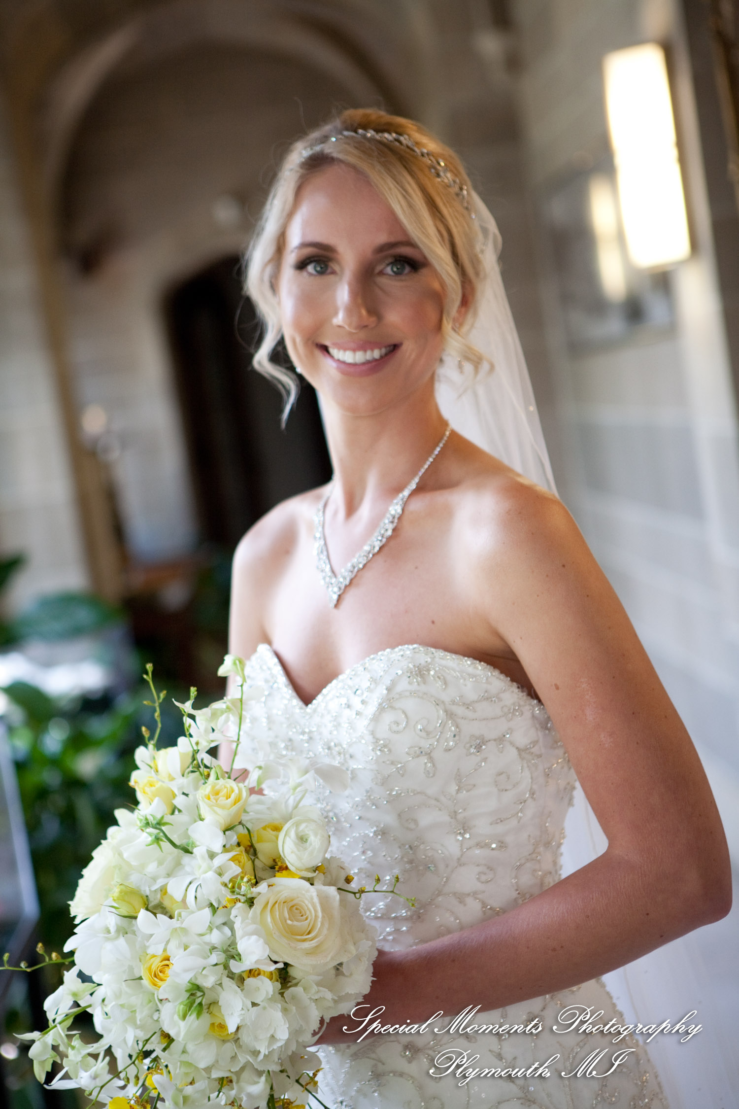 Kelly & Ryan at Blessed Sacrament Cathedral Detroit MI wedding photograph