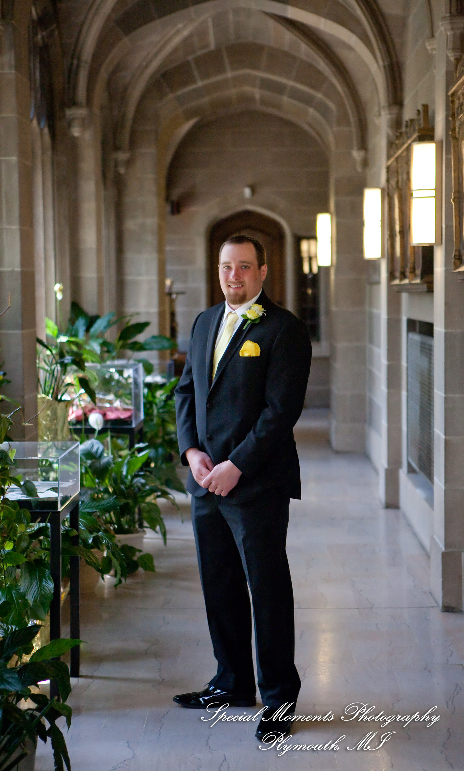 Kelly & Ryan at Blessed Sacrament Cathedral Detroit MI wedding photograph