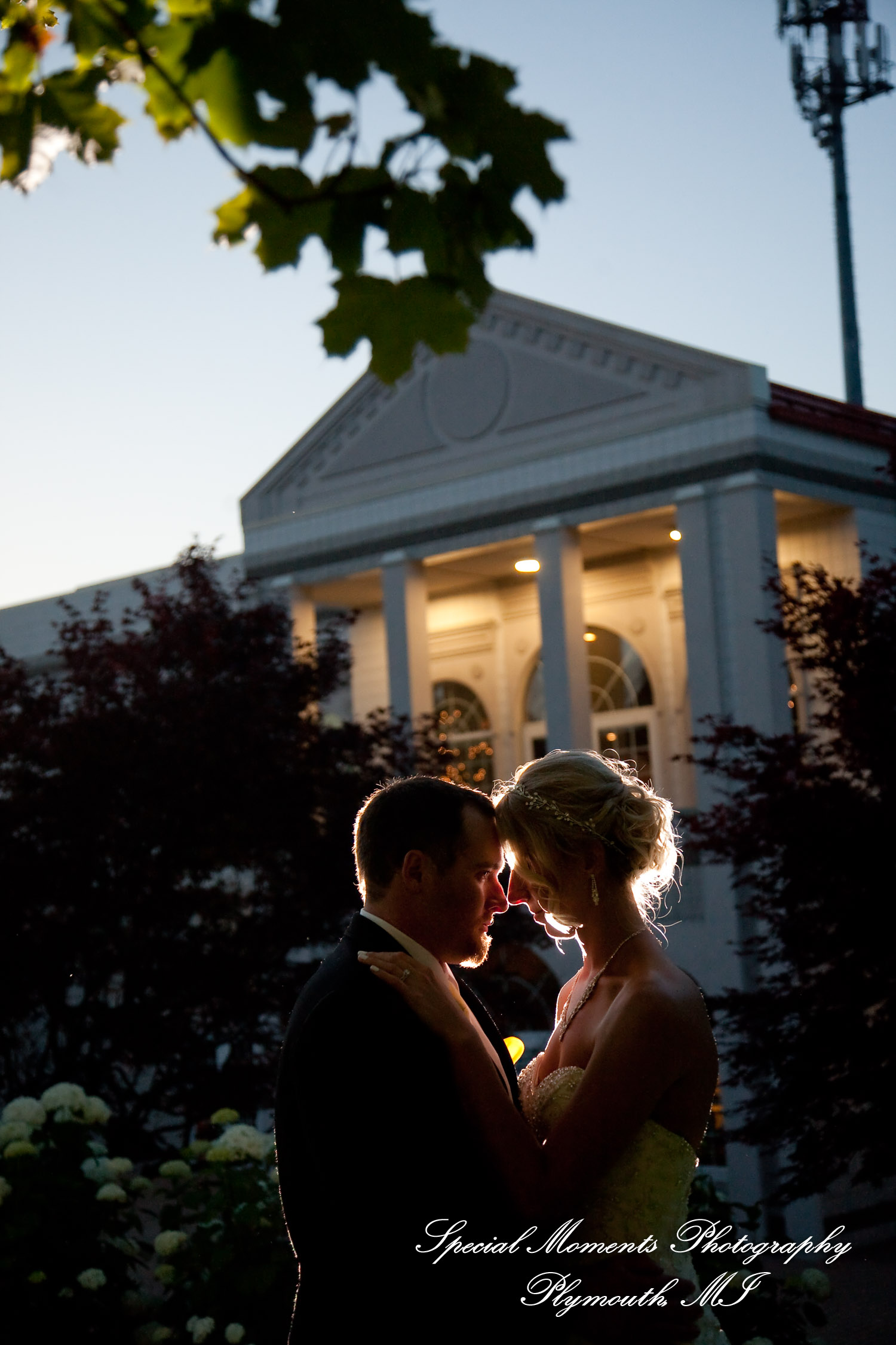 Kelly & Ryan at Italian American Club Livonia MI wedding photograph