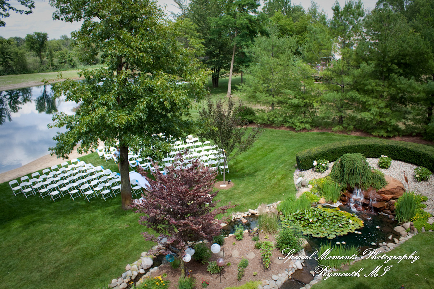 Erica & Jim at home wedding on the Lake in New Hudson MI wedding photograph