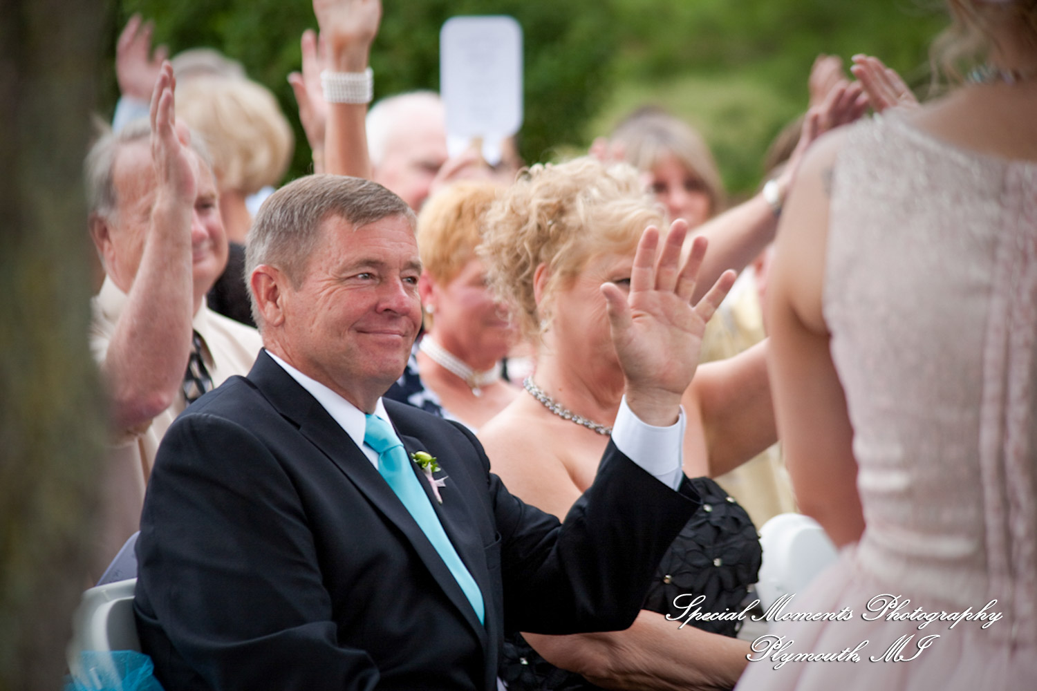 Erica & Jim at home wedding on the Lake in New Hudson MI wedding photograph
