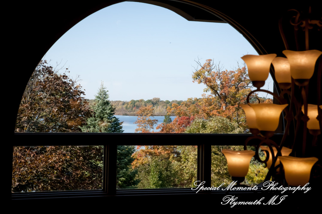 Kim & Steve at Strawberry Lake Lodge Pinckney MI wedding photography