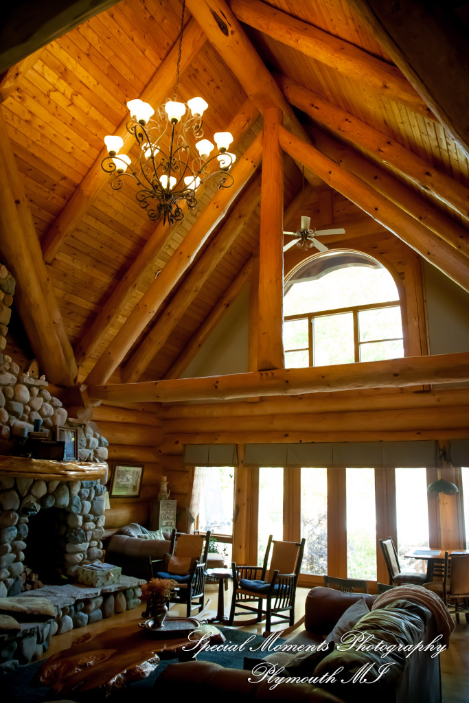 Kim & Steve at Strawberry Lake Lodge Pinckney MI wedding photography