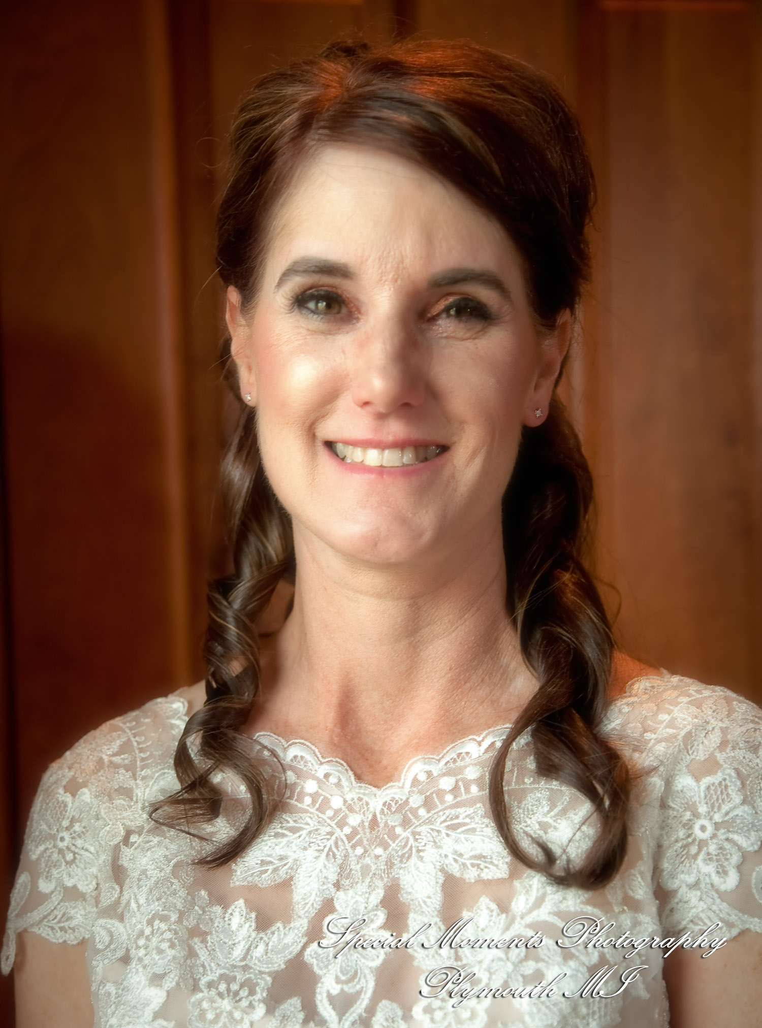 Kim & Steve at Strawberry Lake Lodge Pinckney MI wedding photography