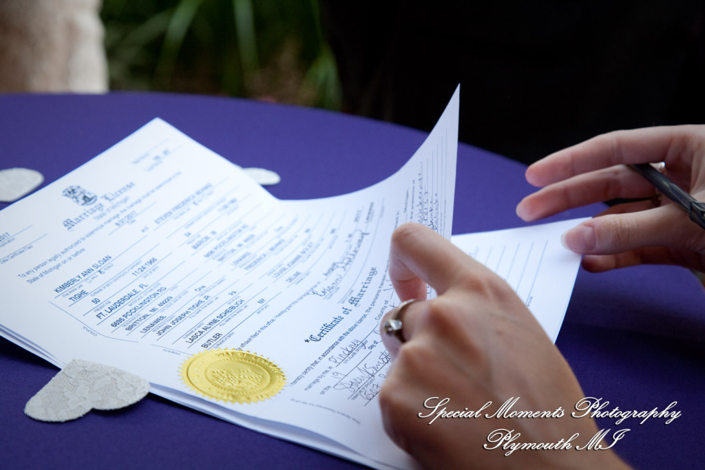 Kim & Steve at Strawberry Lake Lodge Pinckney MI wedding photography