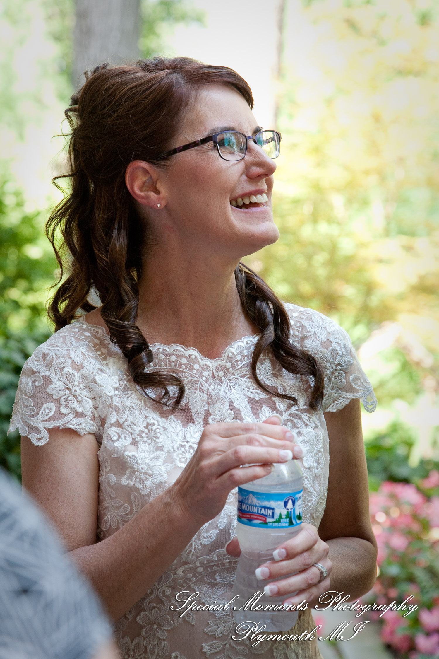 Kim & Steve at Strawberry Lake Lodge Pinckney MI wedding photography