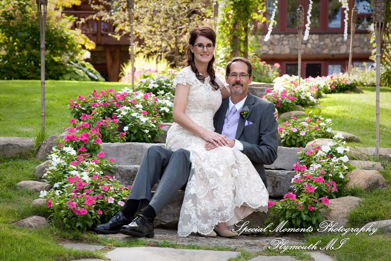 Kim & Steve at Strawberry Lake Lodge Pinckney MI wedding photography