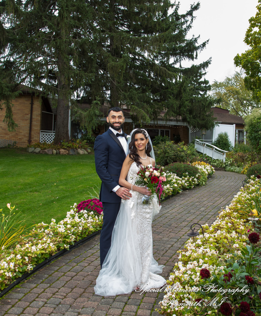 Rosanna & Layoun at Victoria Wedding Chapel Waterford MI wedding photograph