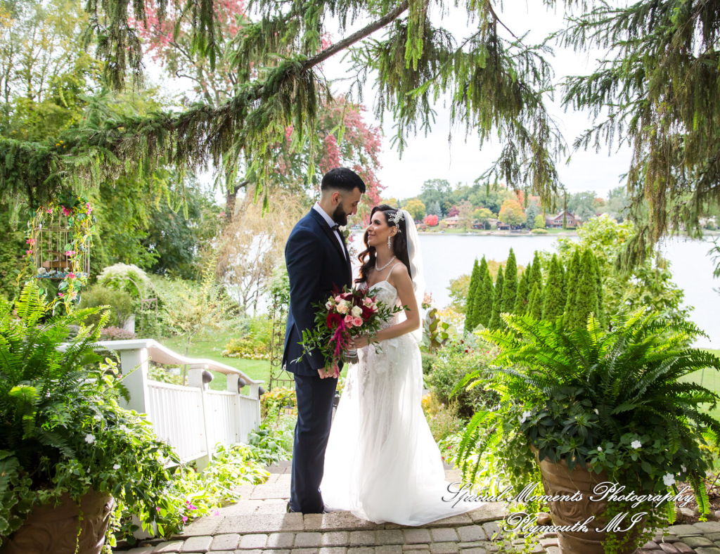 Rosanna & Layoun at Victoria Wedding Chapel Waterford MI wedding photograph