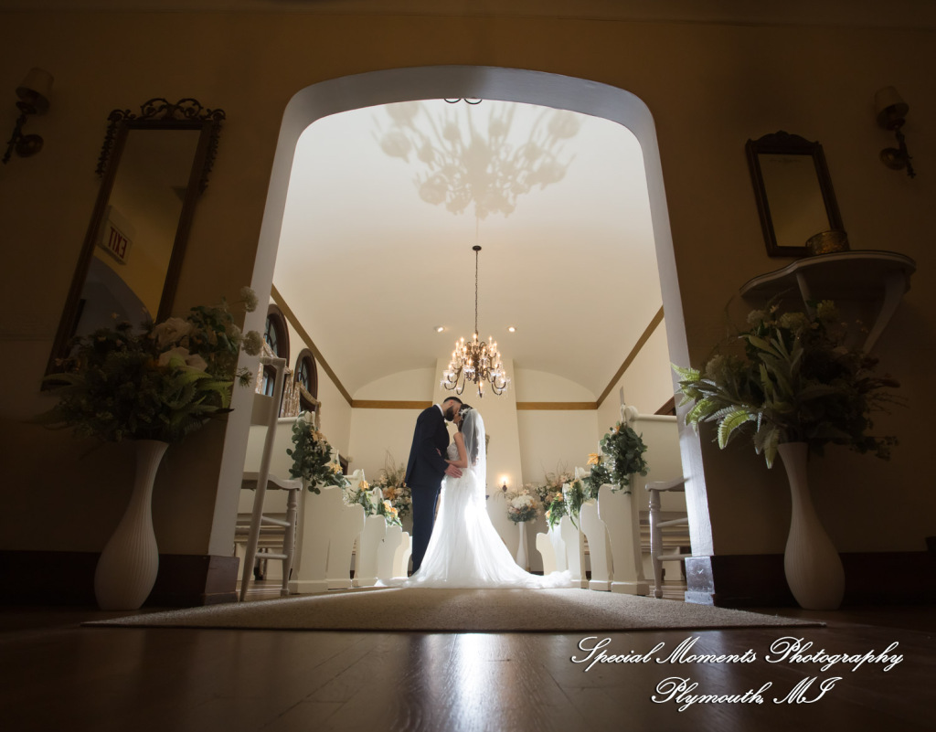 Rosanna & Layoun at Victoria Wedding Chapel Waterford MI wedding photograph