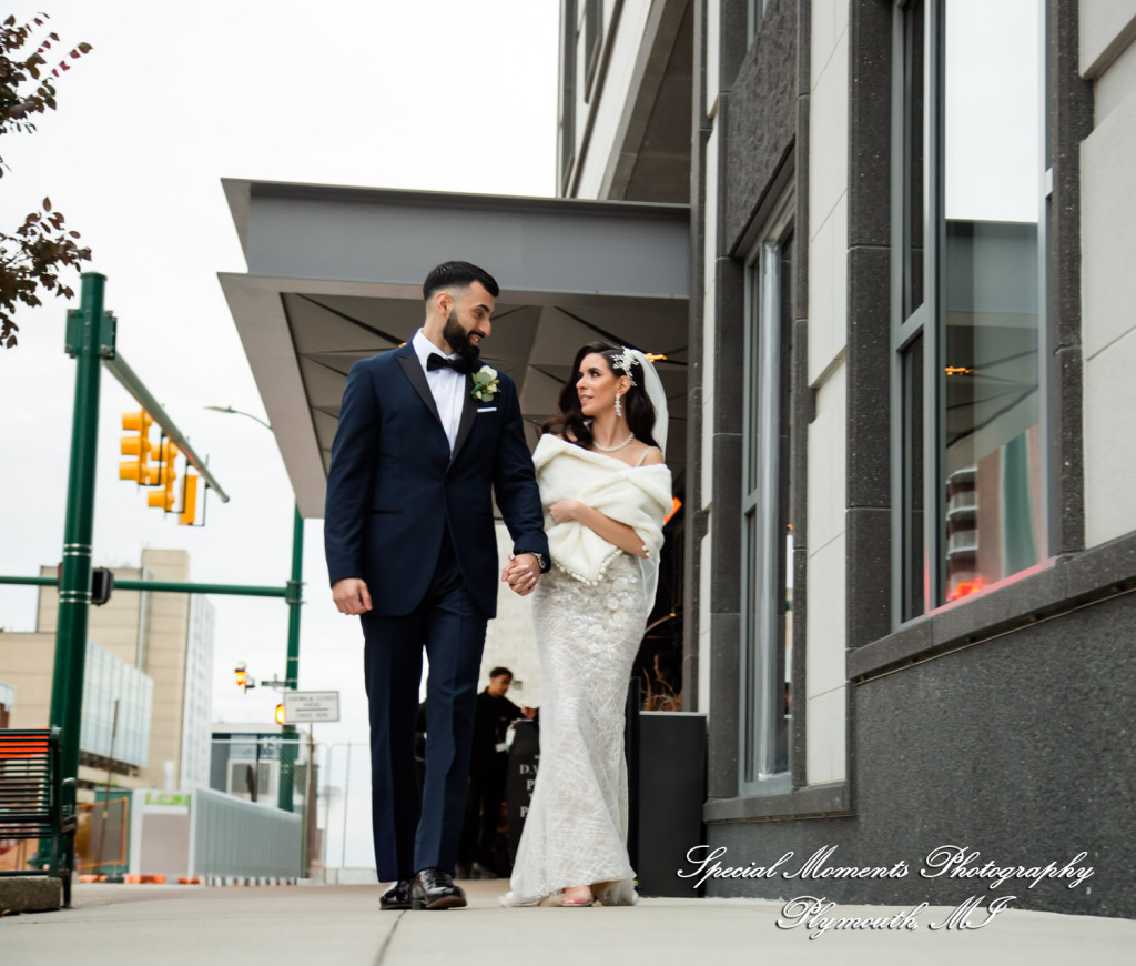 Rosanna & Layoun at Eddie Merlot Bloomfield Hills MI wedding photograph