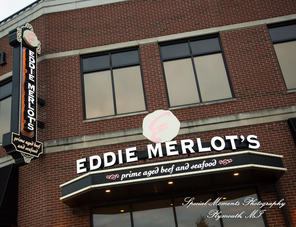 Rosanna & Layoun at Eddie Merlot Bloomfield Hills MI wedding photograph