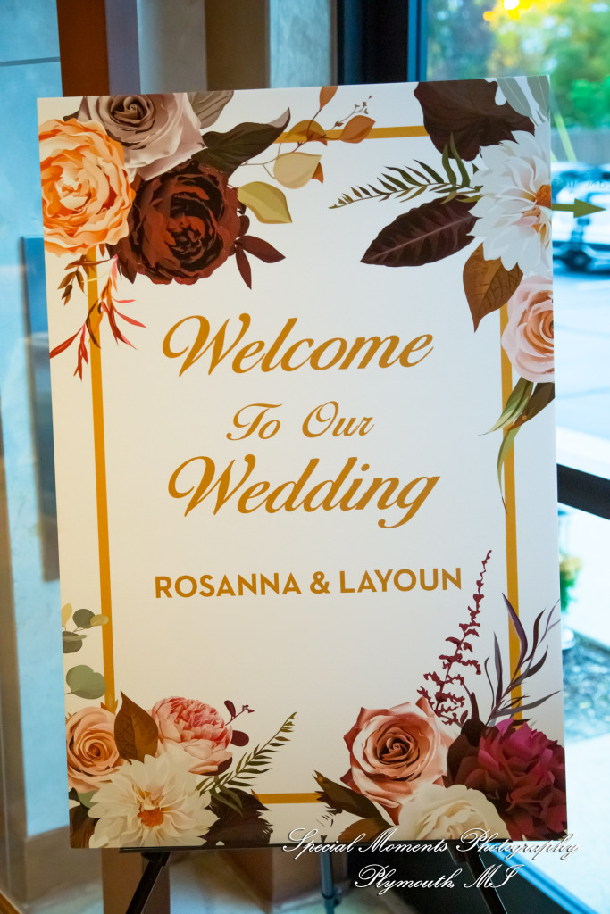 Rosanna & Layoun at Eddie Merlot Bloomfield Hills MI wedding photograph