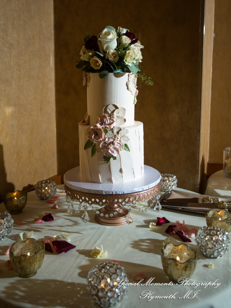 Rosanna & Layoun at Eddie Merlot Bloomfield Hills MI wedding photograph