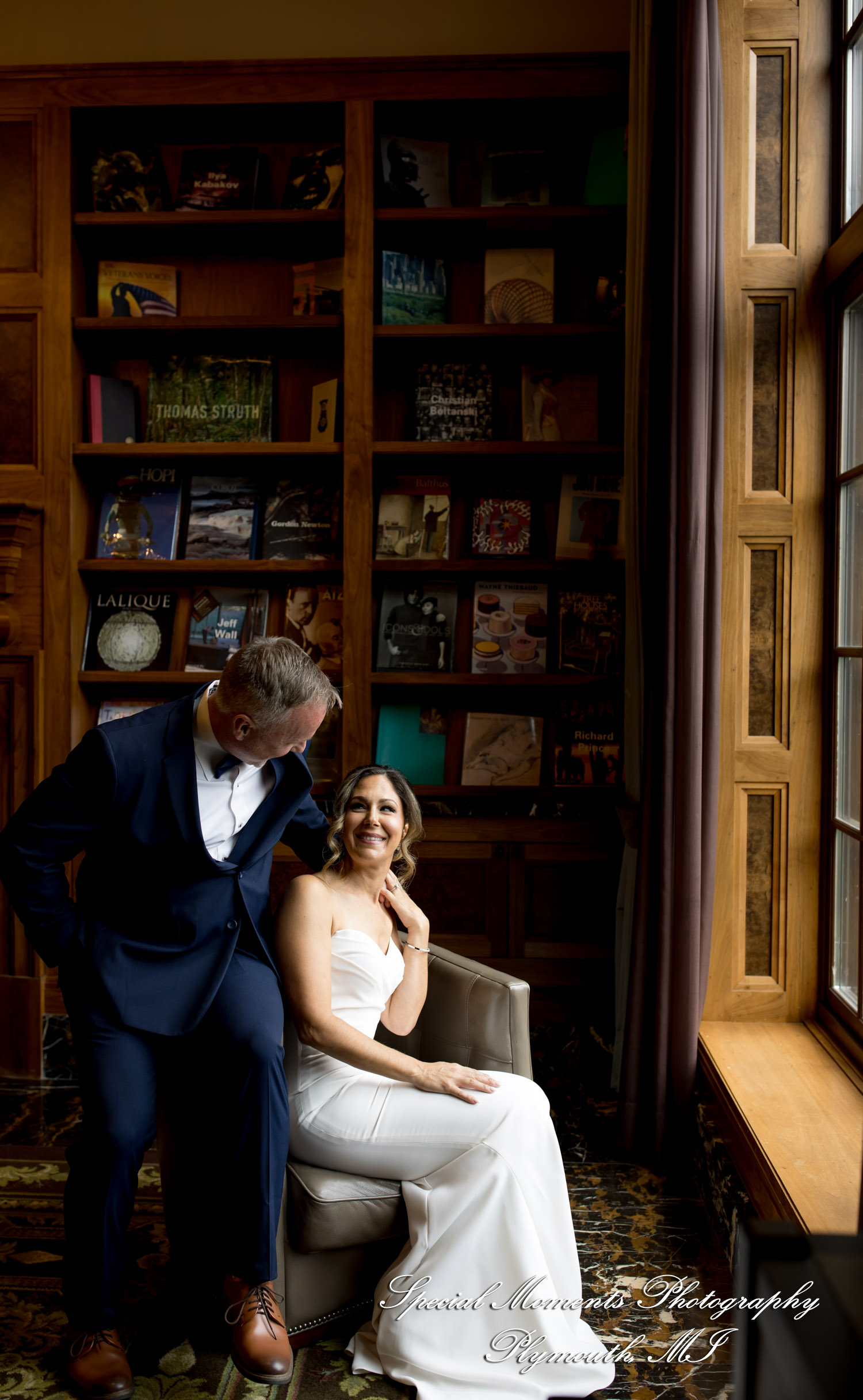 Kimberly & Dave at Royal Park Hotel Rochester MI wedding photography