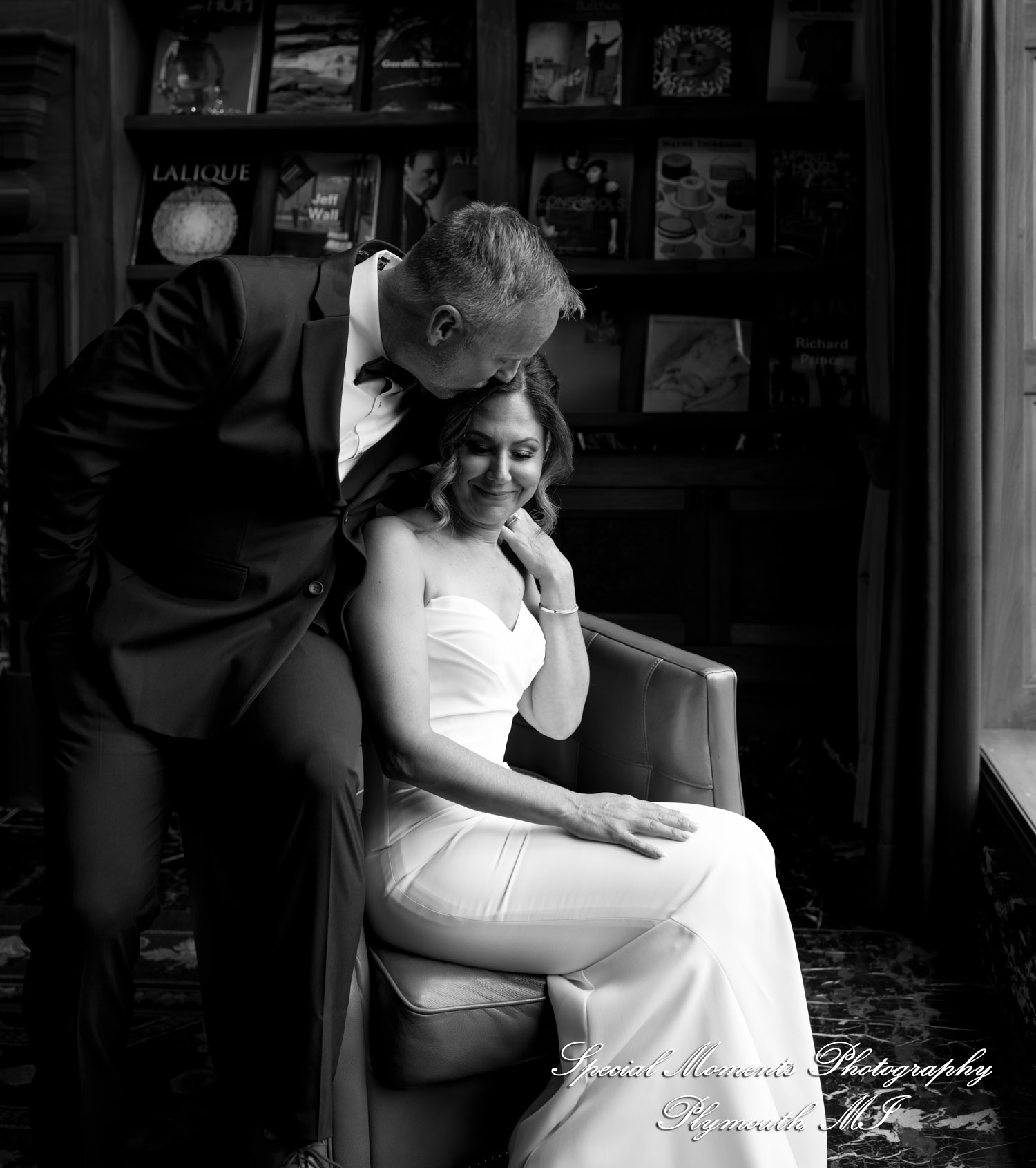 Kimberly & Dave at Royal Park Hotel Rochester MI wedding photography