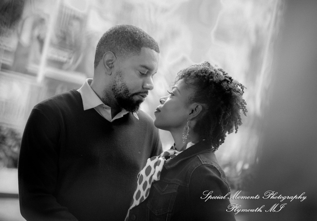 Rachel & Robert at DIA Detroit MI engagement photography