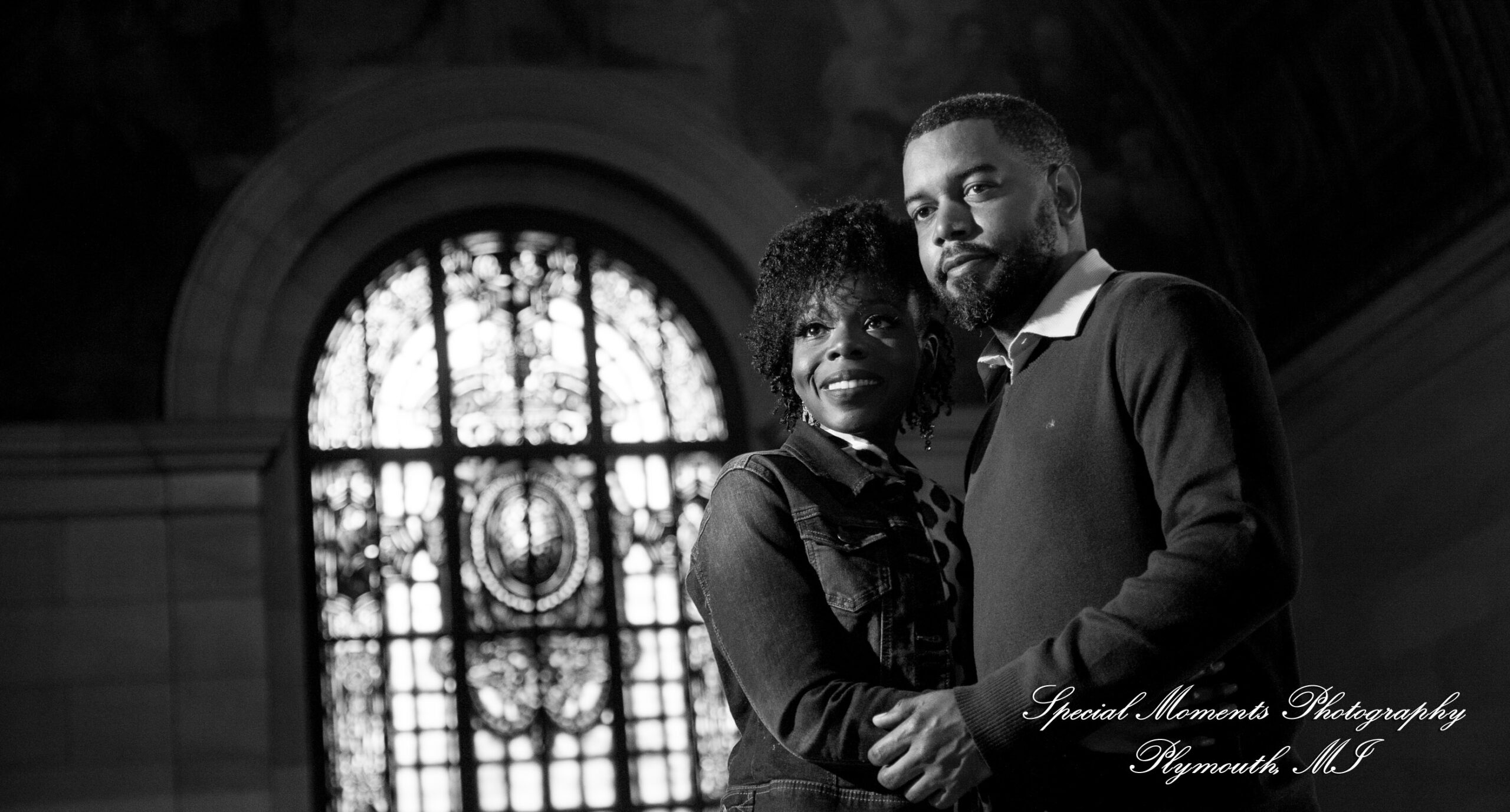 Rachel & Robert at DIA Detroit MI engagement photography