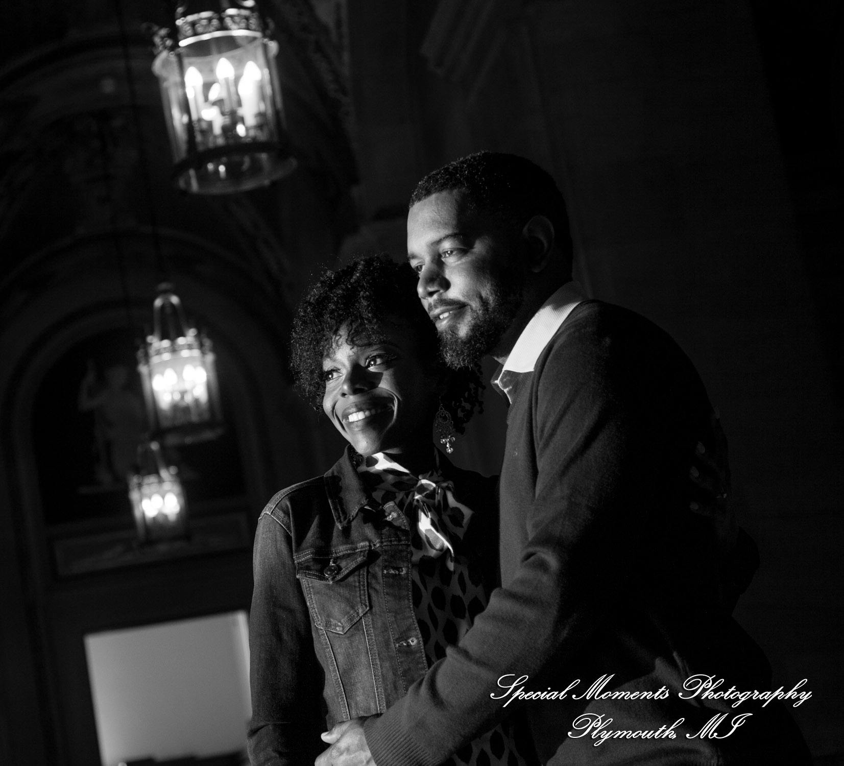 Rachel & Robert at DIA Detroit MI engagement photography