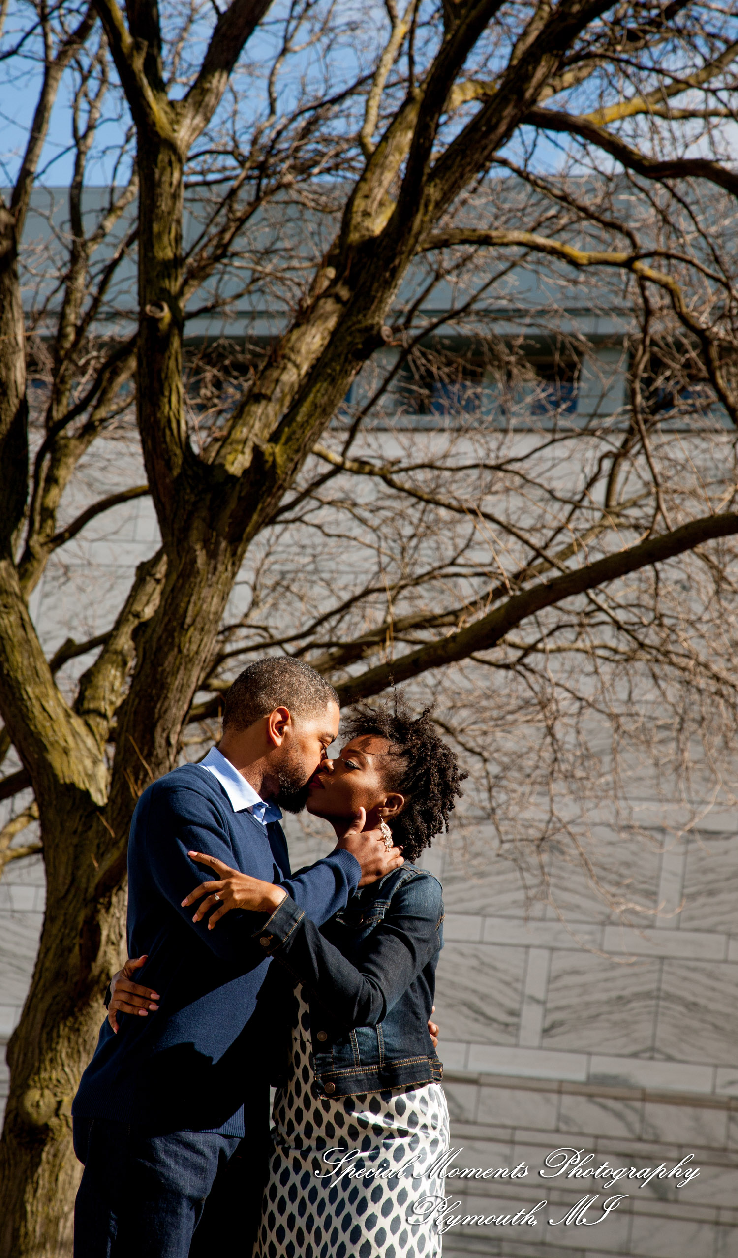 Rachel & Robert at DIA Detroit MI engagement photography